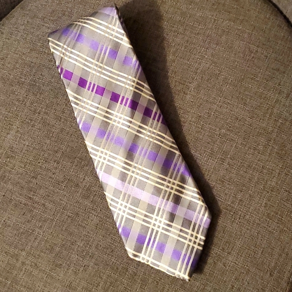 Croft & Barrow Gray/Purple/White Plaid Men's Silk Necktie - Picture 1 of 5